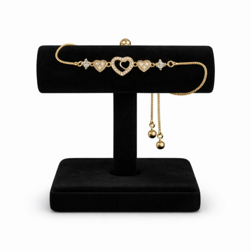 ChatGPT Image Dec 16, 2025, 12_59_19 PM سوار هارت تشين الفاخر