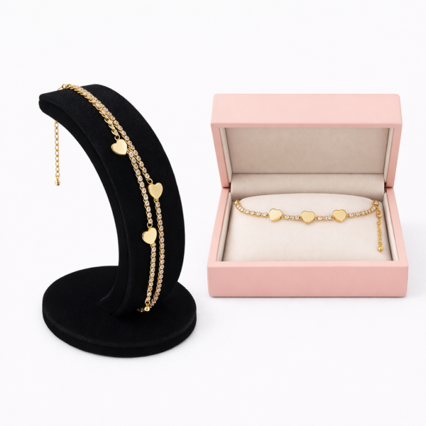 ChatGPT Image Dec 17, 2025, 03_08_12 PM سوار القلوب الذهبي الفاخر