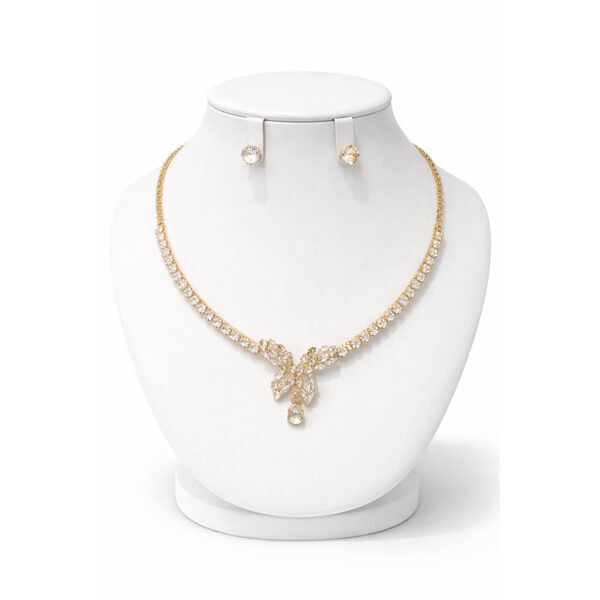 طقم عقد وأقراط ذهبي بتصميم فراشة أنيق