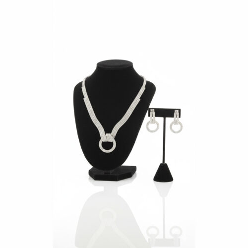 طقم فضي فاخر بدلاية دائرية مرصعة